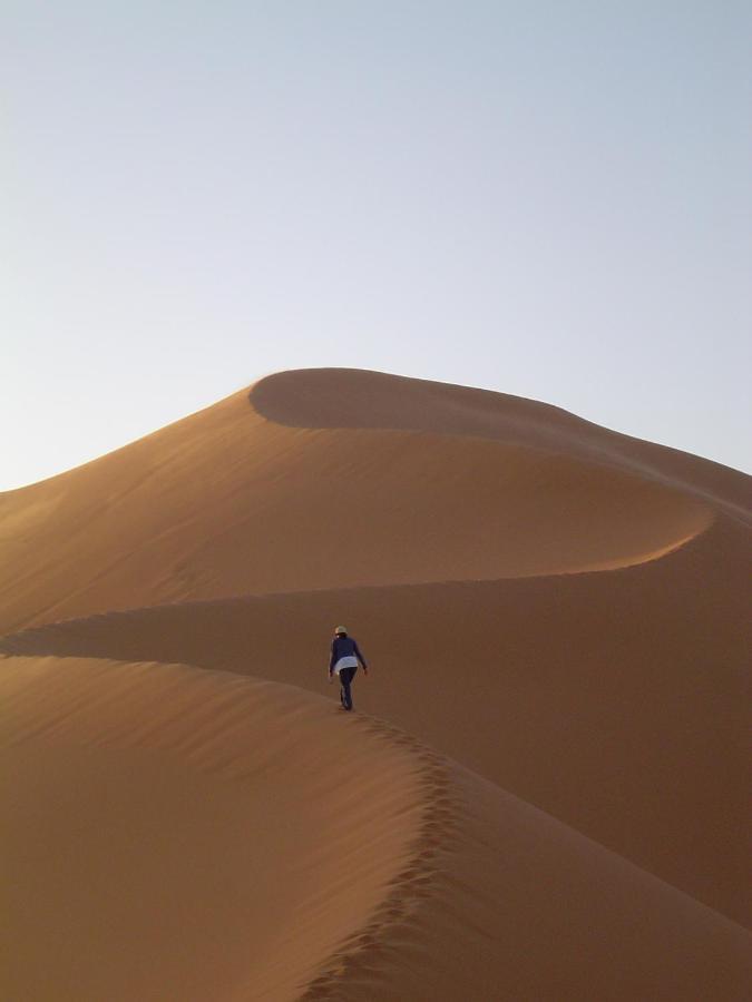 Chez Meriem Merzouga Exterior foto